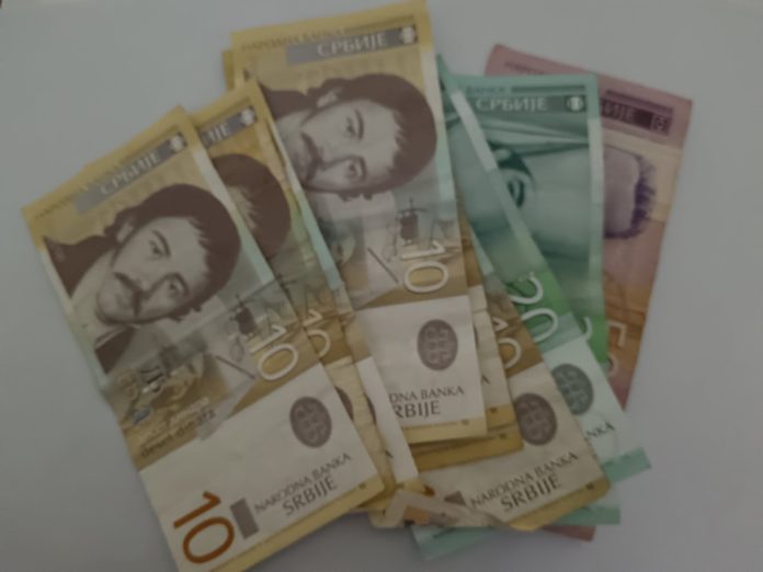 ad plata u januaru 2026: Zarade u Srbiji ne prate rast cena