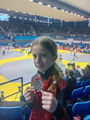 Takmičari TK Imperium Pazova sa medaljama na Prvenstvu Srbije u Beogradu