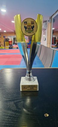 Takmičari Imperium Pazova sa osvojenim medaljama na 22. Omega kupu