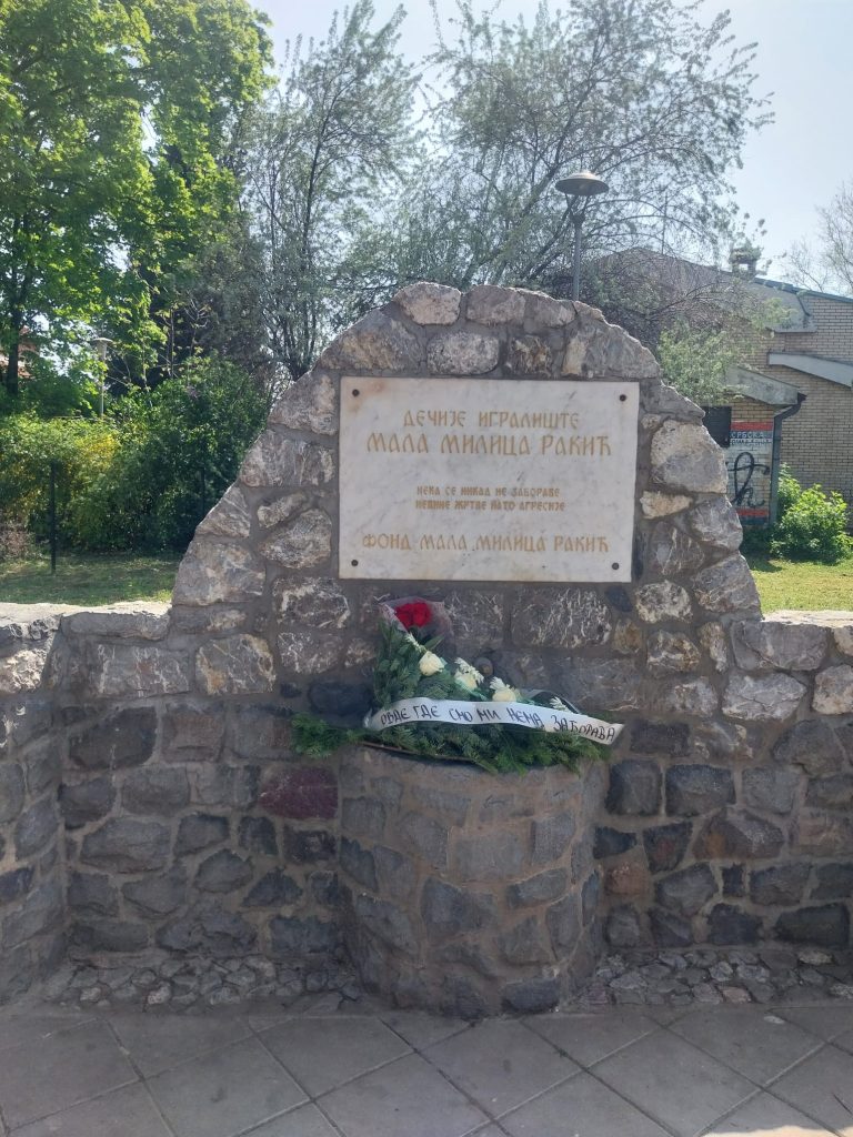 Tamo gde si ti nema bola, ovde gde smo mi nema zaborava.