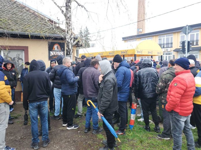 Organizovan dolazak glasača autobusom